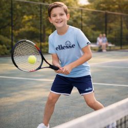 Ensemble 3 pièces T-shirt, short et chausettes Ellesse du 2 au 7ans